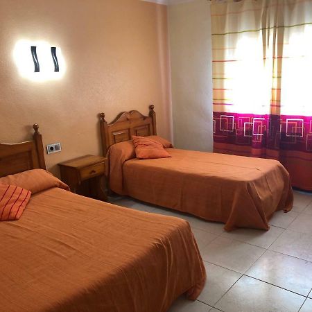 Bujaraloz Hostal La Parrilla Monegros II מראה חיצוני תמונה