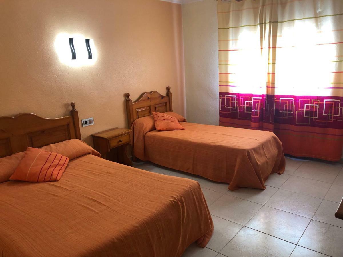 Bujaraloz Hostal La Parrilla Monegros II מראה חיצוני תמונה
