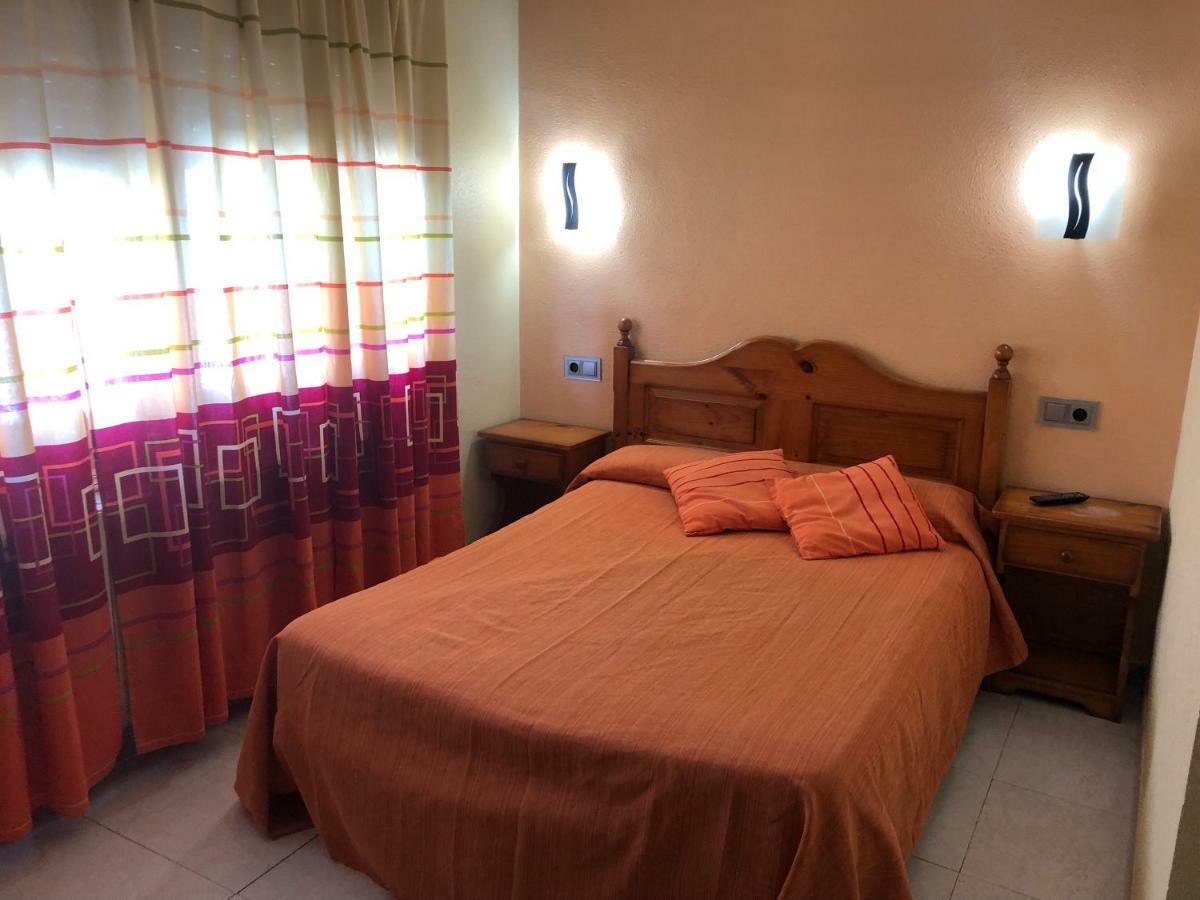 Bujaraloz Hostal La Parrilla Monegros II מראה חיצוני תמונה